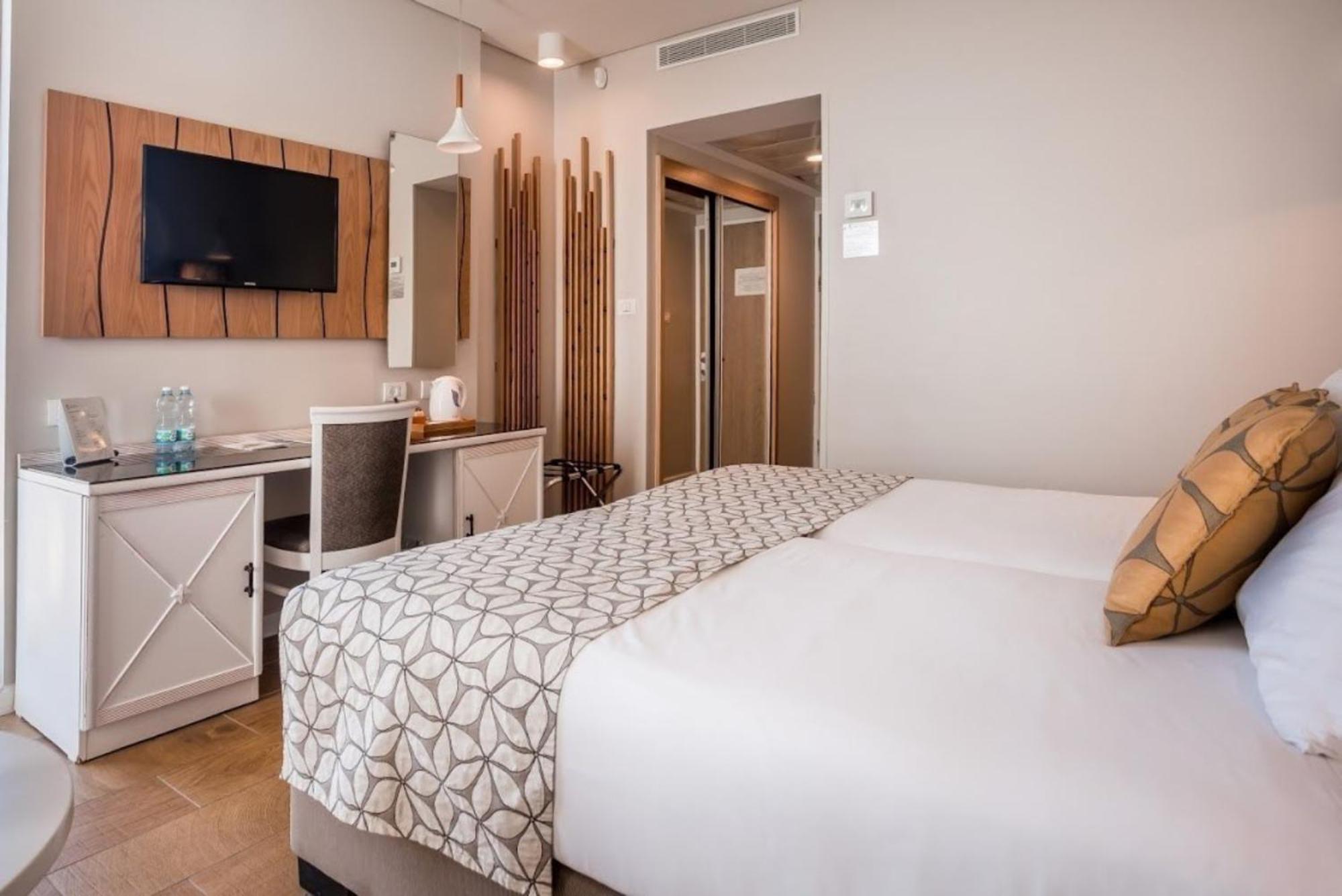 Lavi Kibbutz Hotel Pokoj fotografie